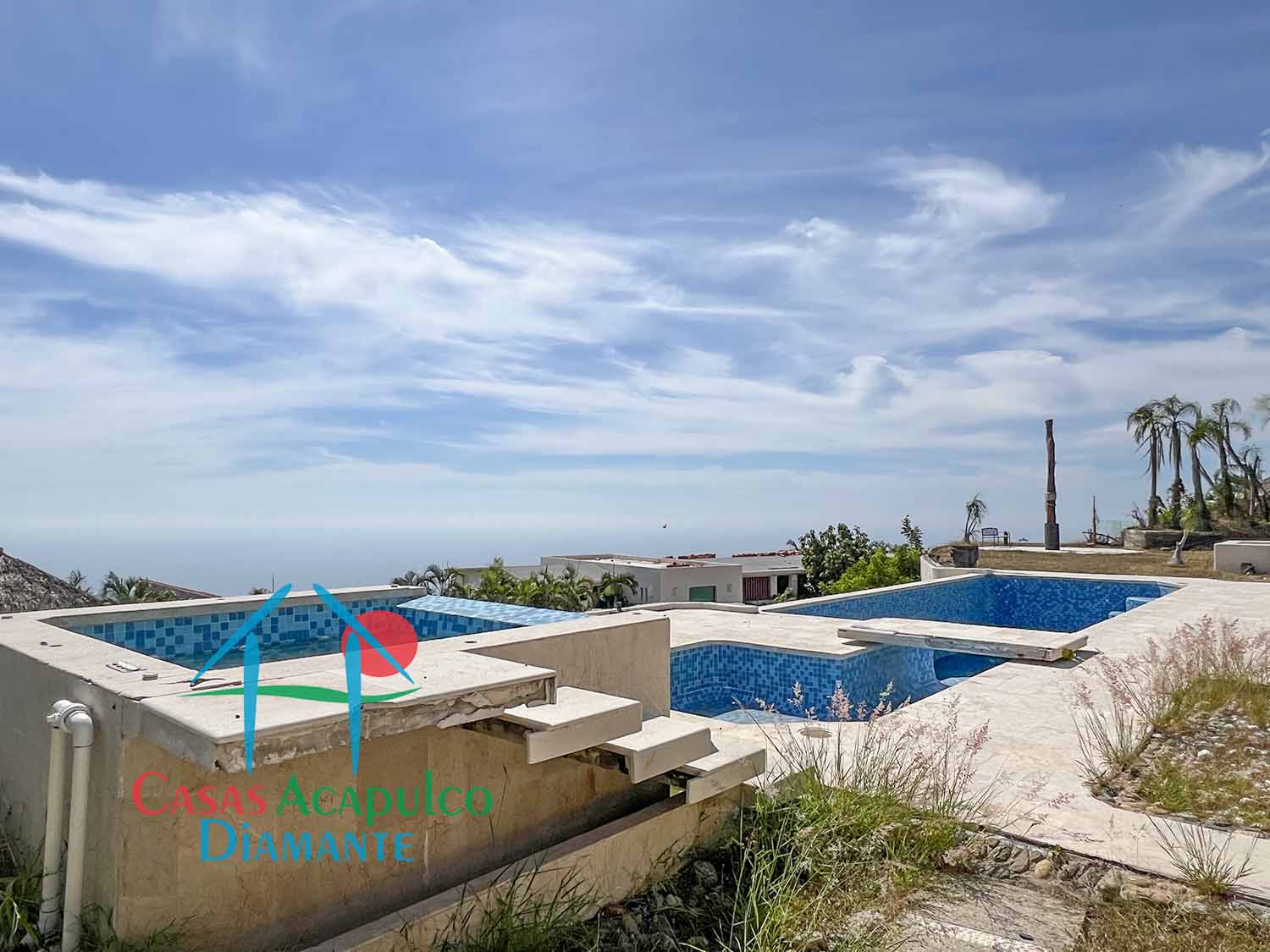 Casa Capadijos - Alberca y jardín después de Otis 4